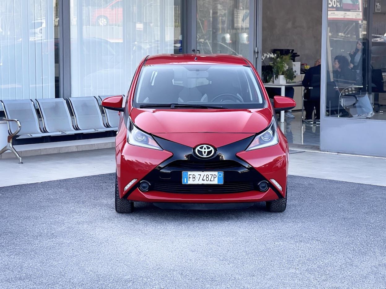 Toyota Aygo 5 Porte 1.0 Benzina 69CV E6 Neo - 2015