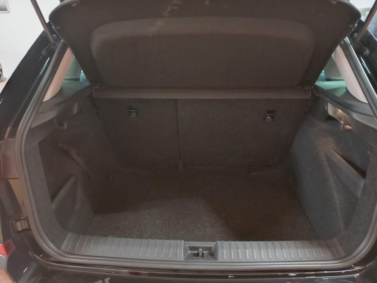 Skoda Kamiq 1.0 TSI Black Dots