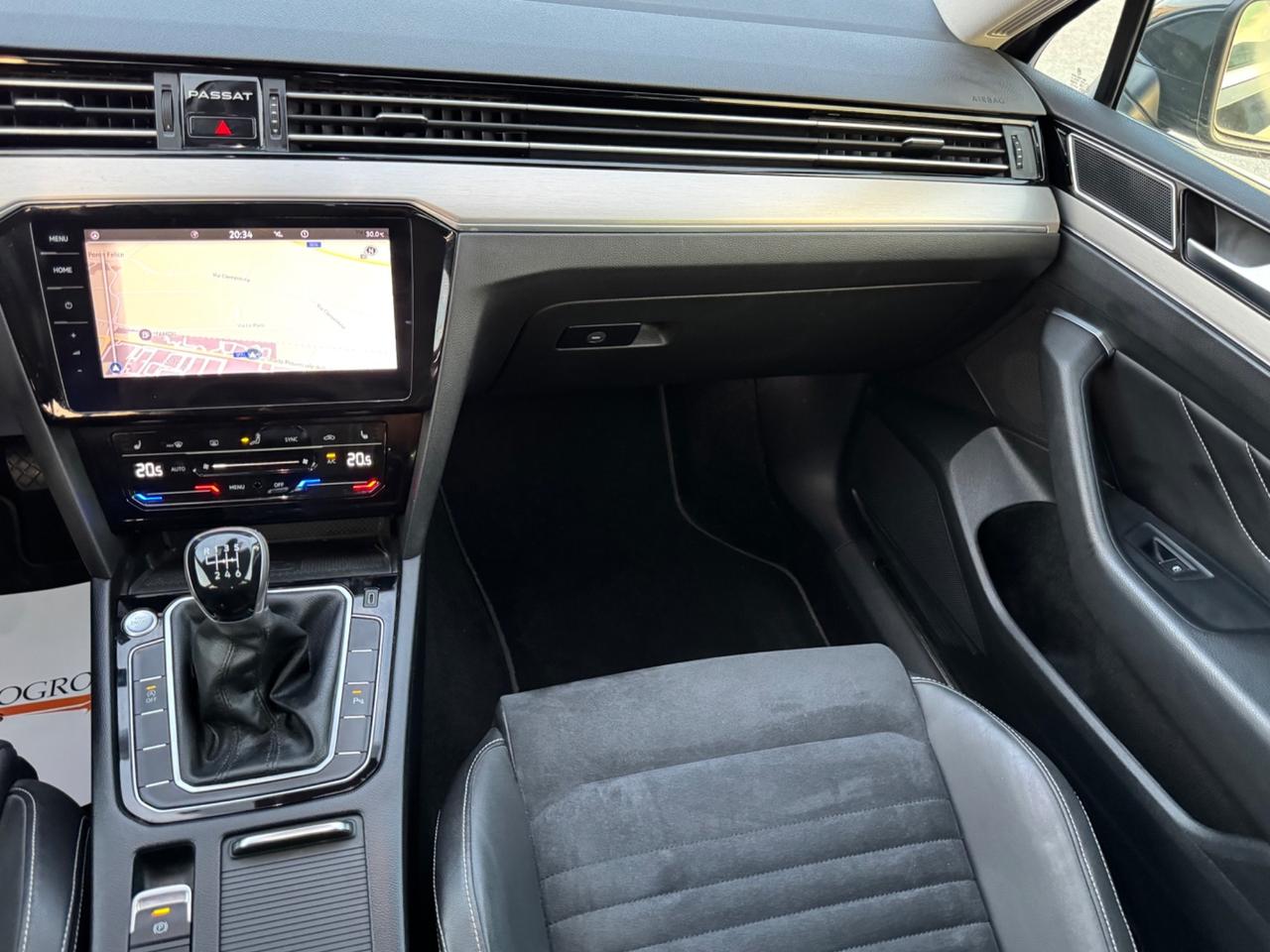 VOLKSWAGEN PASSAT 2.0 Tdi Evo EXECUTIVE - Led 17