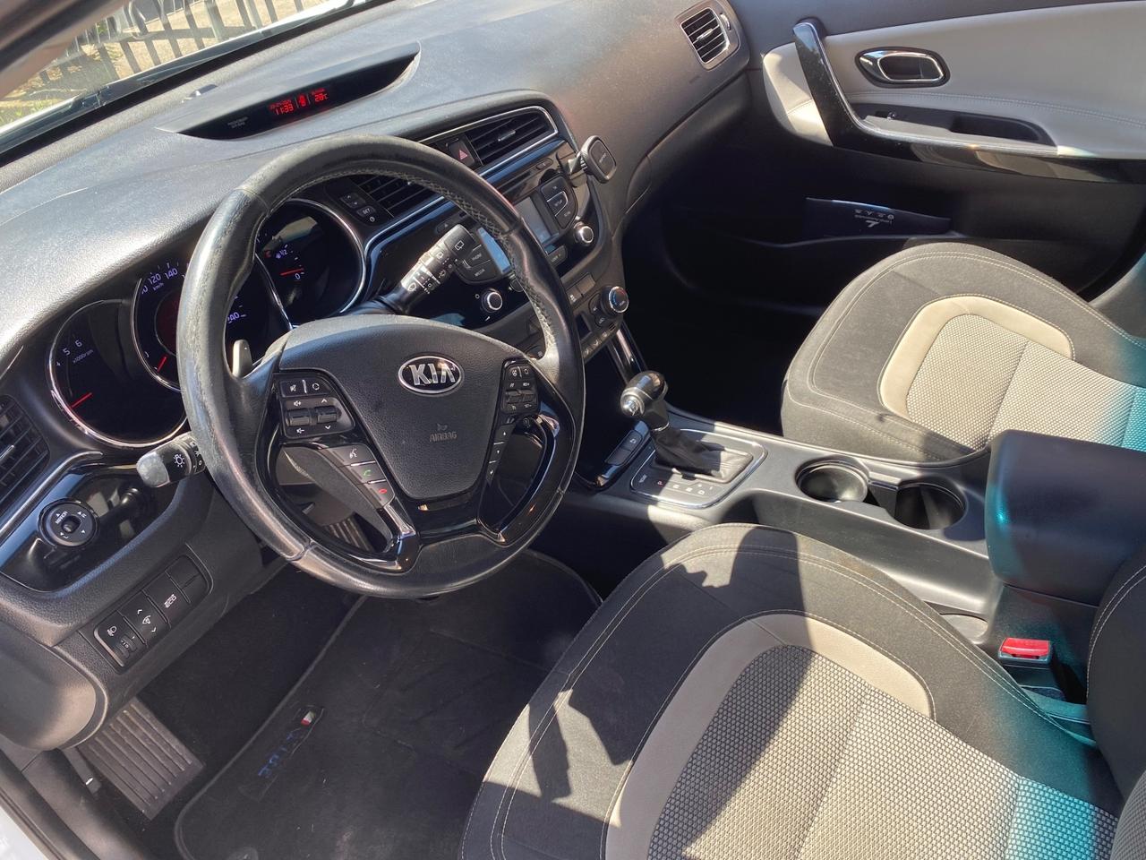 Kia Ceed cee'd 1.6 CRDi 136 CV DCT SW Cool automatico