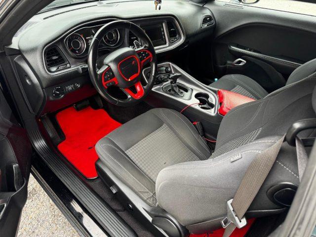 DODGE Challenger COUPE'