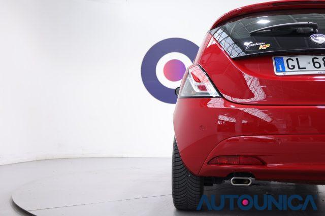 LANCIA Ypsilon 1.0 FIREFLY 5 PORTE S&S HYBRID GOLD FARI LED
