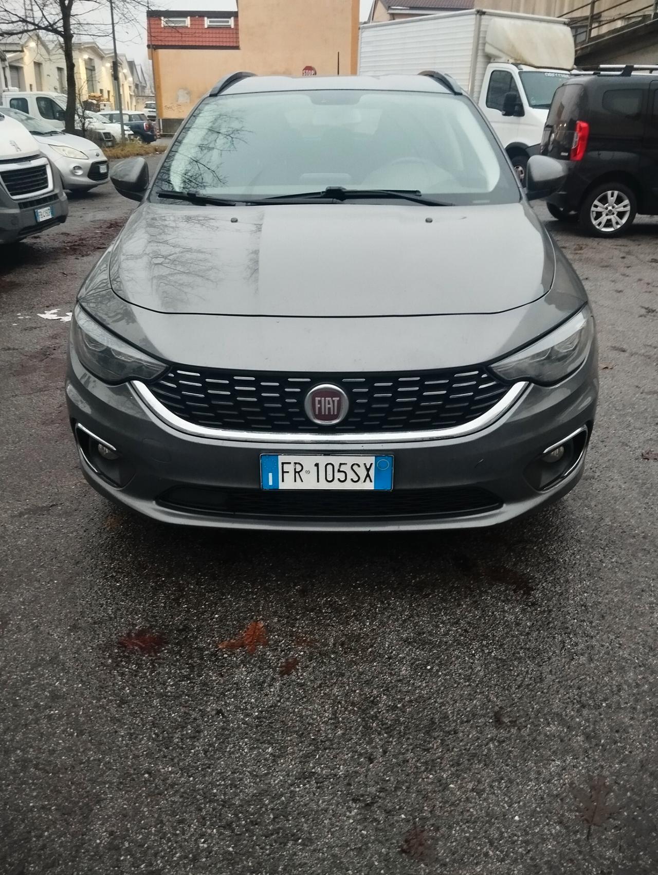 Fiat Tipo 1.6 Mjt S&S DCT SW Lounge