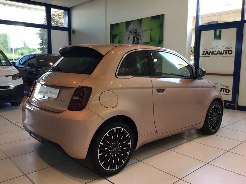 FIAT 500 Hybrid Hybrid Icon MY26 PACK STYLE