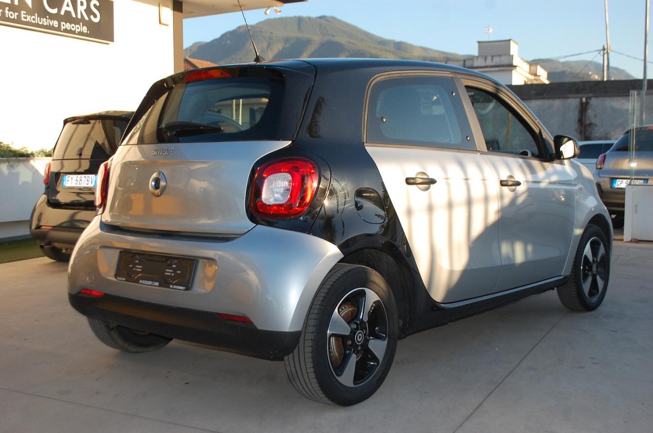 Smart ForFour 1.0 Urban 71CV Lega Clima USB