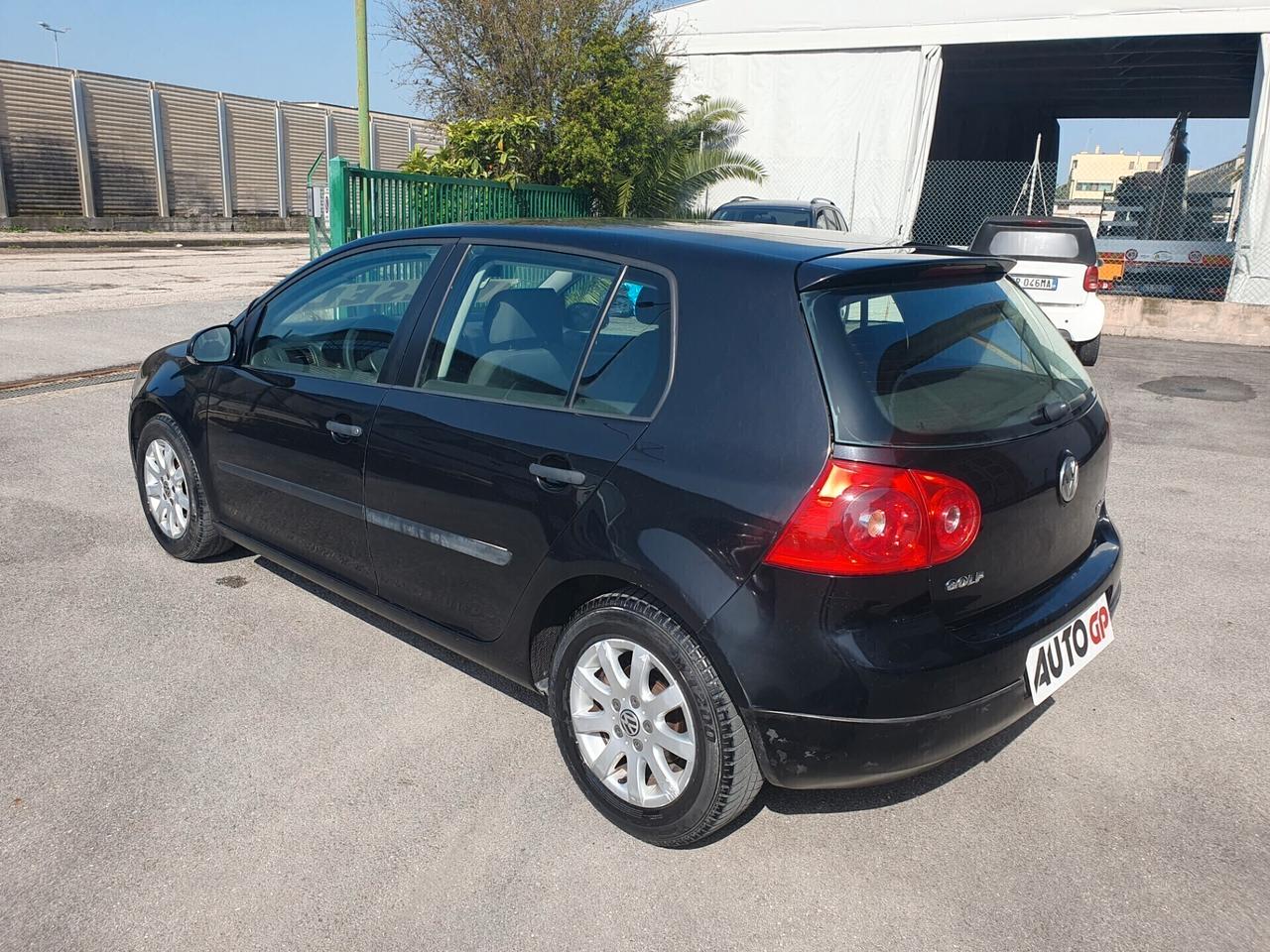 Volkswagen Golf 1.9 TDI 105cv 5p Neopatent 2004
