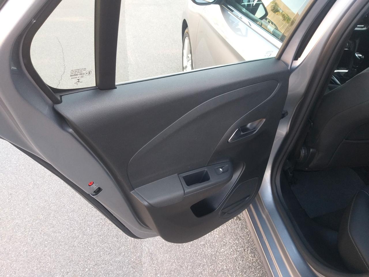 Opel Corsa 1.5 diesel 100 CV Elegance