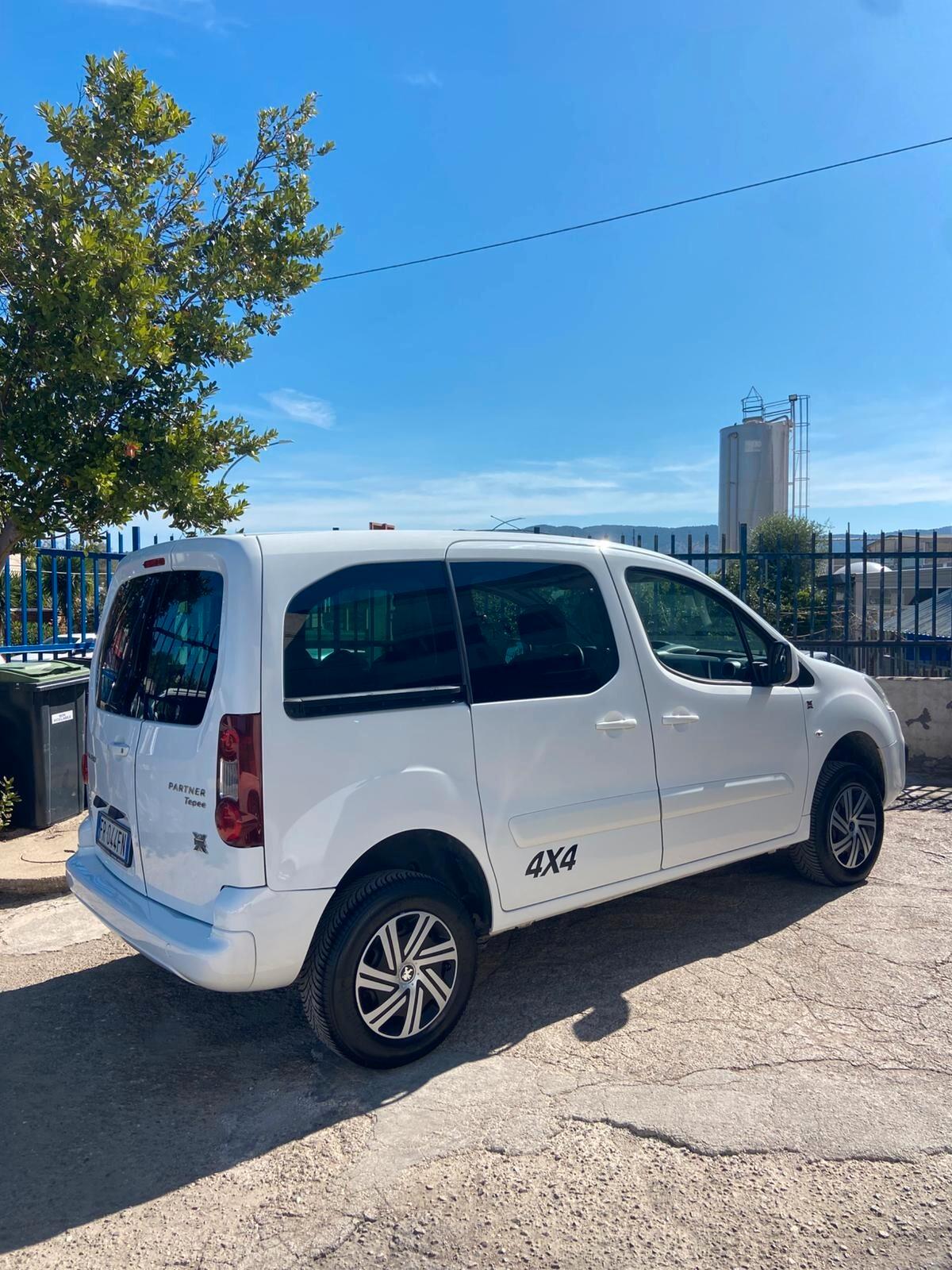 Peugeot Partner Tepee BlueHDi 100 4x4 DANGEL