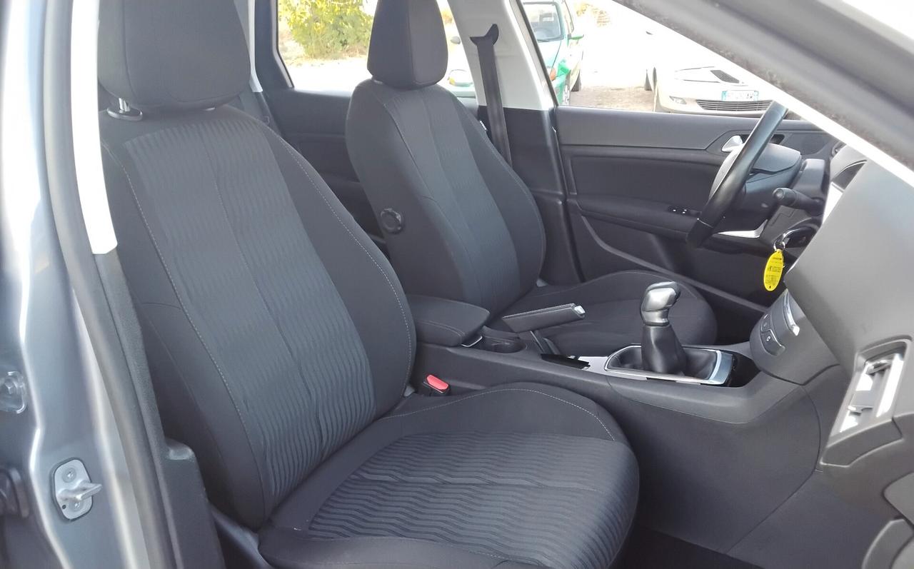 Peugeot 308 BlueHDi 100 S&S SW Business