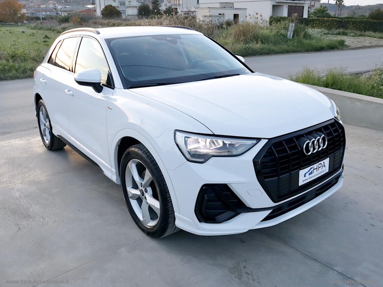 AUDI Q3 150CV S-LINE RETROCAMERA BLACK EDITION