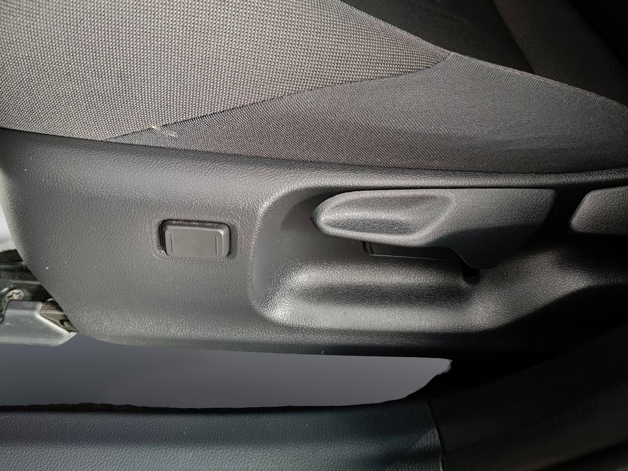 TOYOTA C-HR II 2023 - C-HR 1.8 hev Trend fwd e-cvt