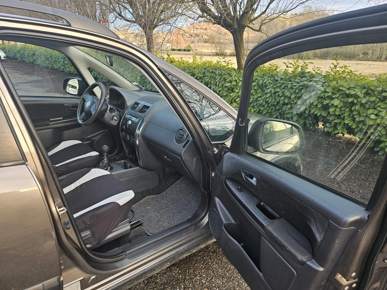 Fiat Sedici 2.0 MJT 16V DPF 4x4 Experience