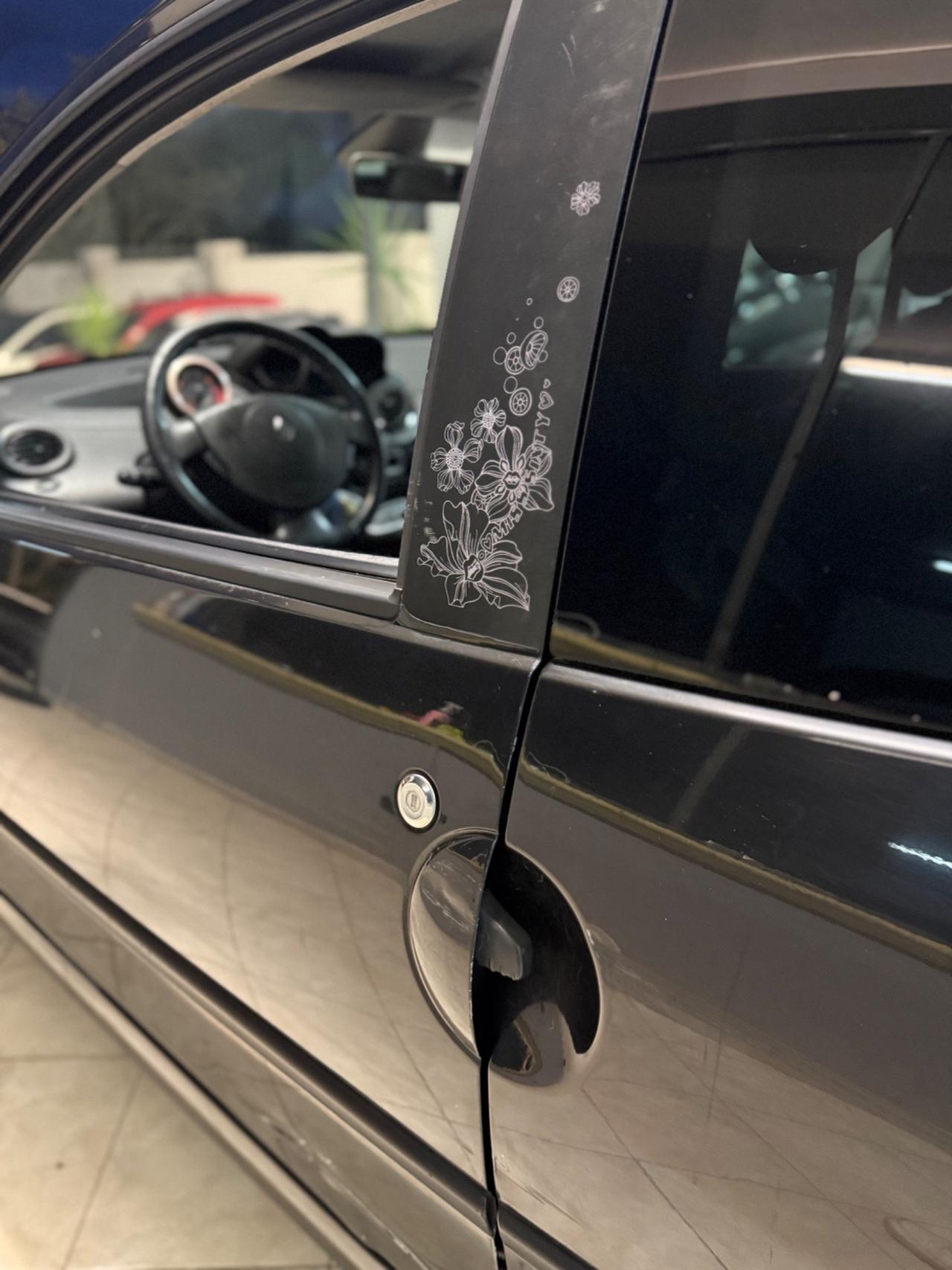 Twingo 1.2 Miss Sixty Limited Edition