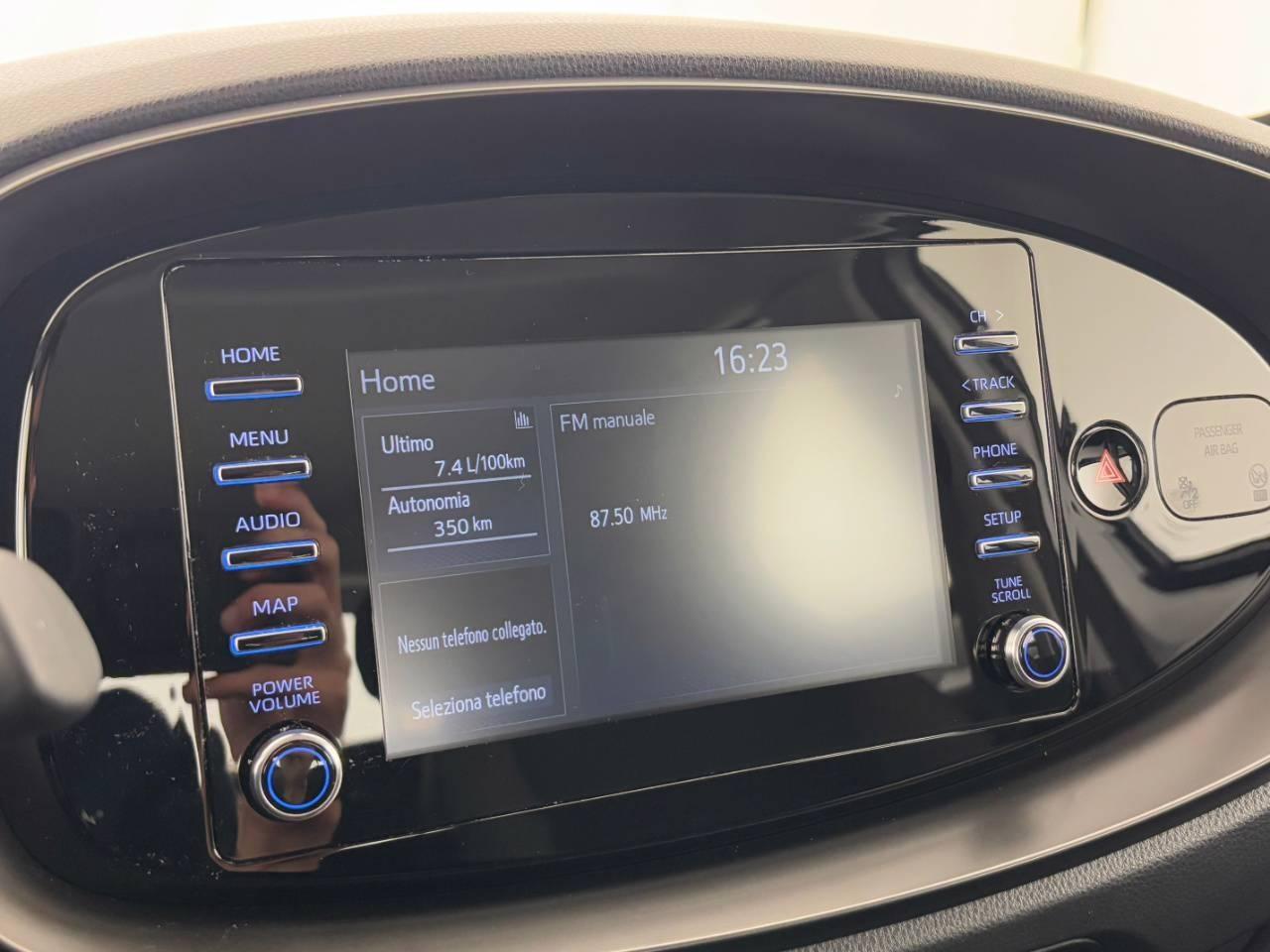TOYOTA Aygo X 1.0 Active 72cv s-cvt