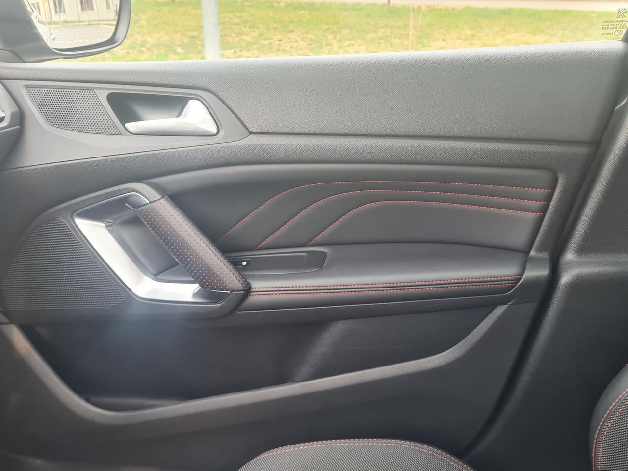 Peugeot 308 1.2 Pure Tech 130 GT Line #6498