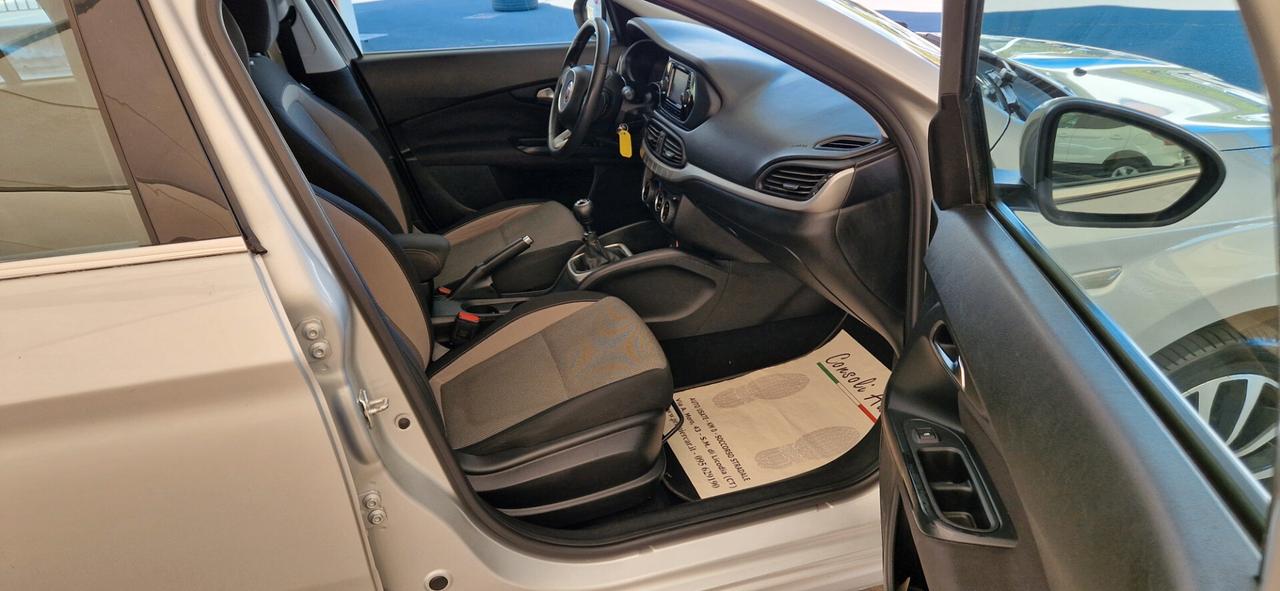 Fiat Tipo 1.6 Mjt 120cv 4 porte Lounge *Navi - Telecamera*