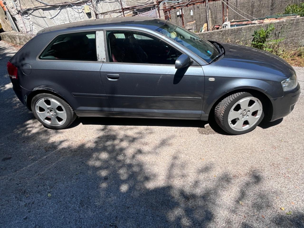 Audi A3 1.6 Attraction motore perfetto