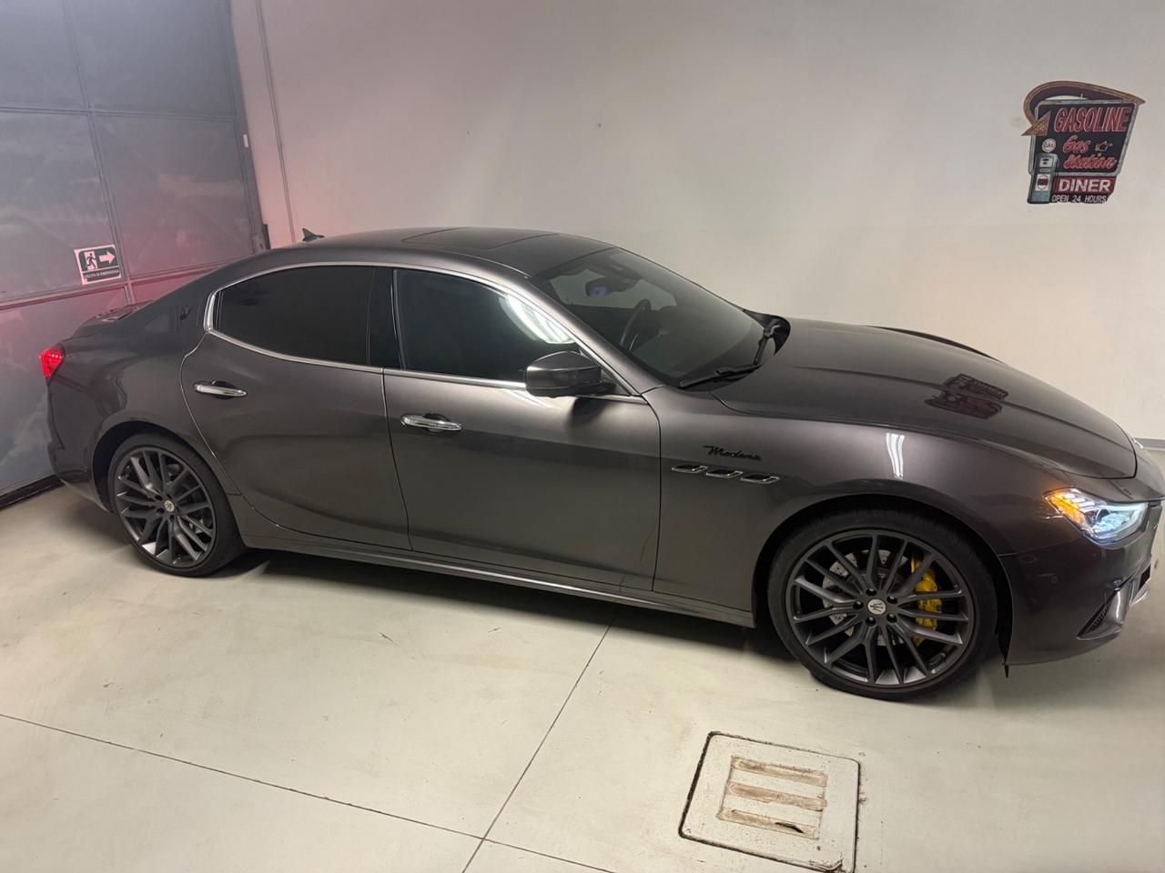Maserati Ghibli V6 Modena