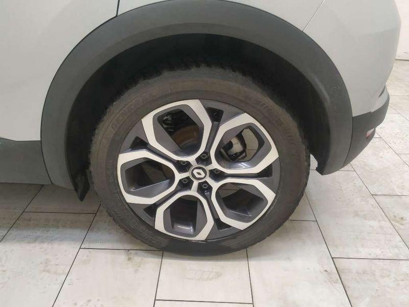 Renault Captur 1.6 E-Tech hybrid Techno Fast Track 145cv auto