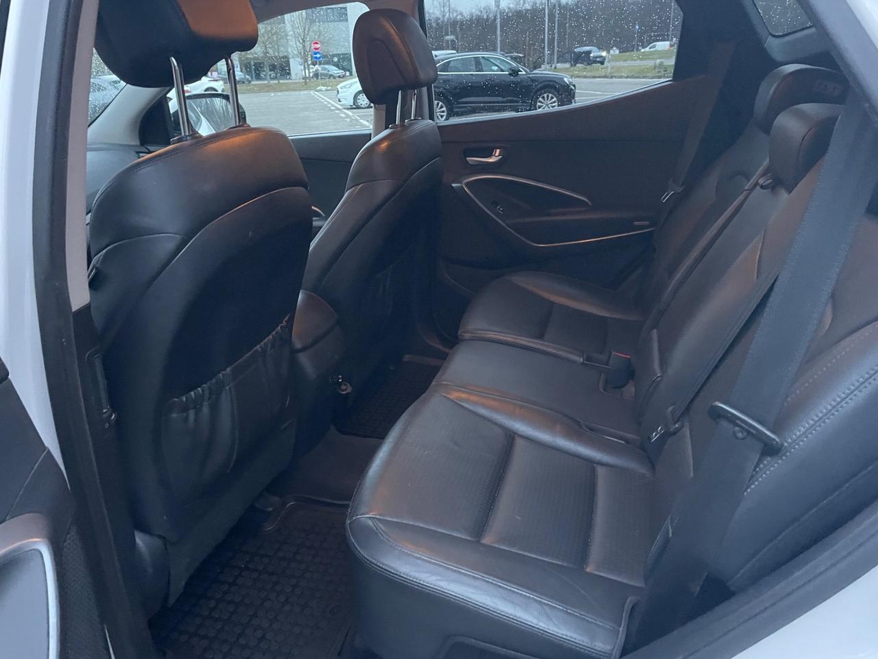 Hyundai Santa Fe 2.2 CRDi 4WD *Automatik*Pelle*Nqvi*