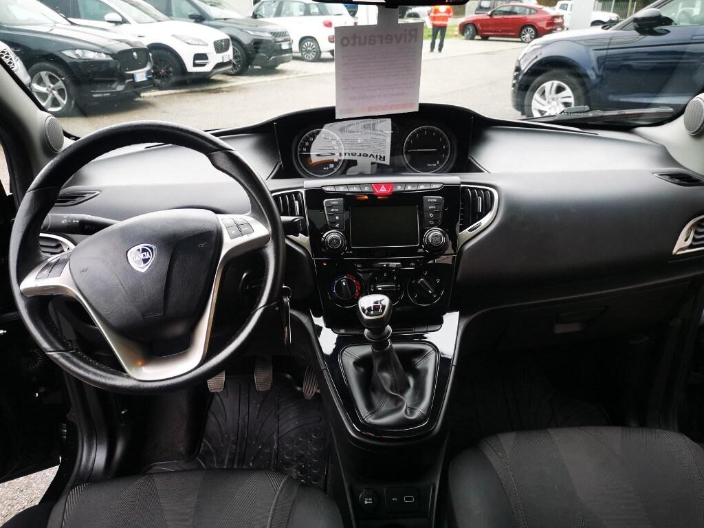 LANCIA Ypsilon 3ª serie Ypsilon 1.2 69 CV 5 po...