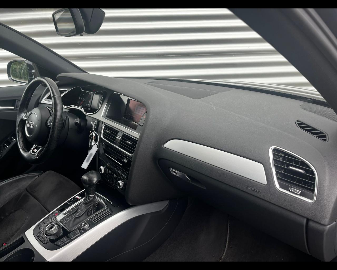 AUDI A4 AVANT 2.0TDI 177CV AMBIENTE MULTITRONIC