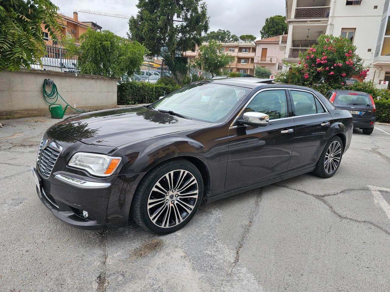 Lancia Thema 3.0 V6 Multijet II 239 CV Platinum