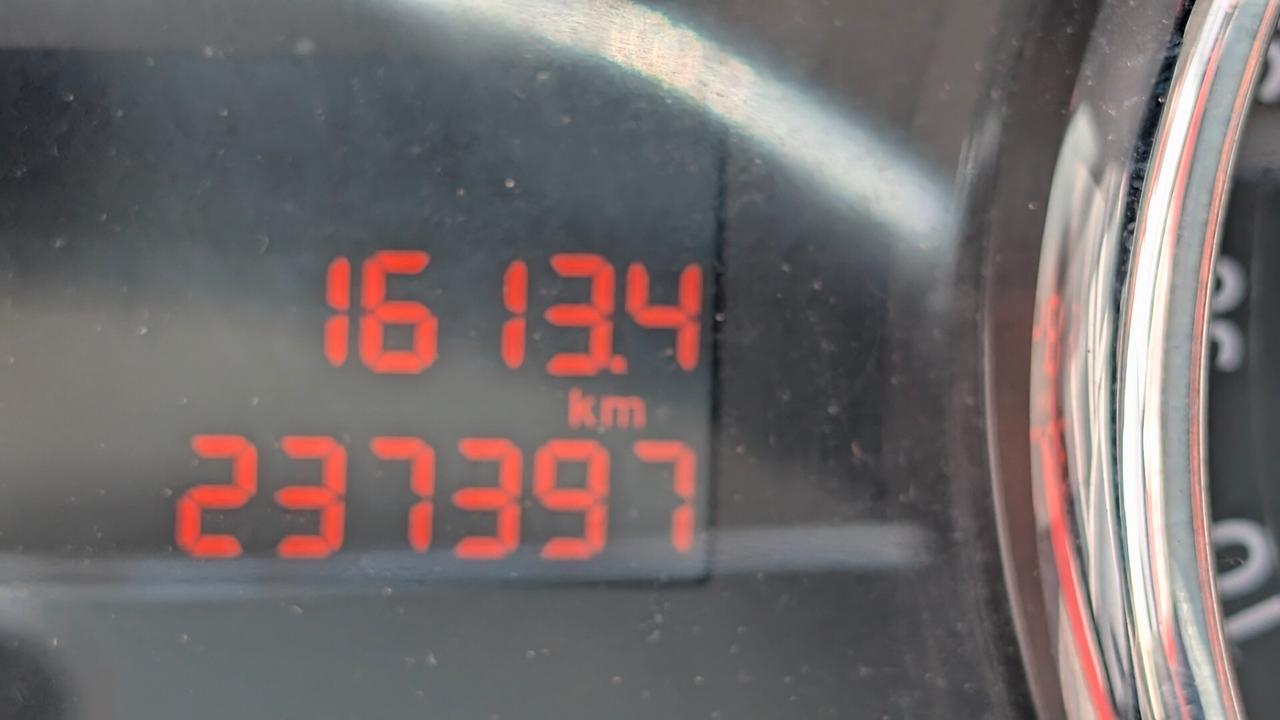 Peugeot 5008 1.6 HDi 112CV Premium