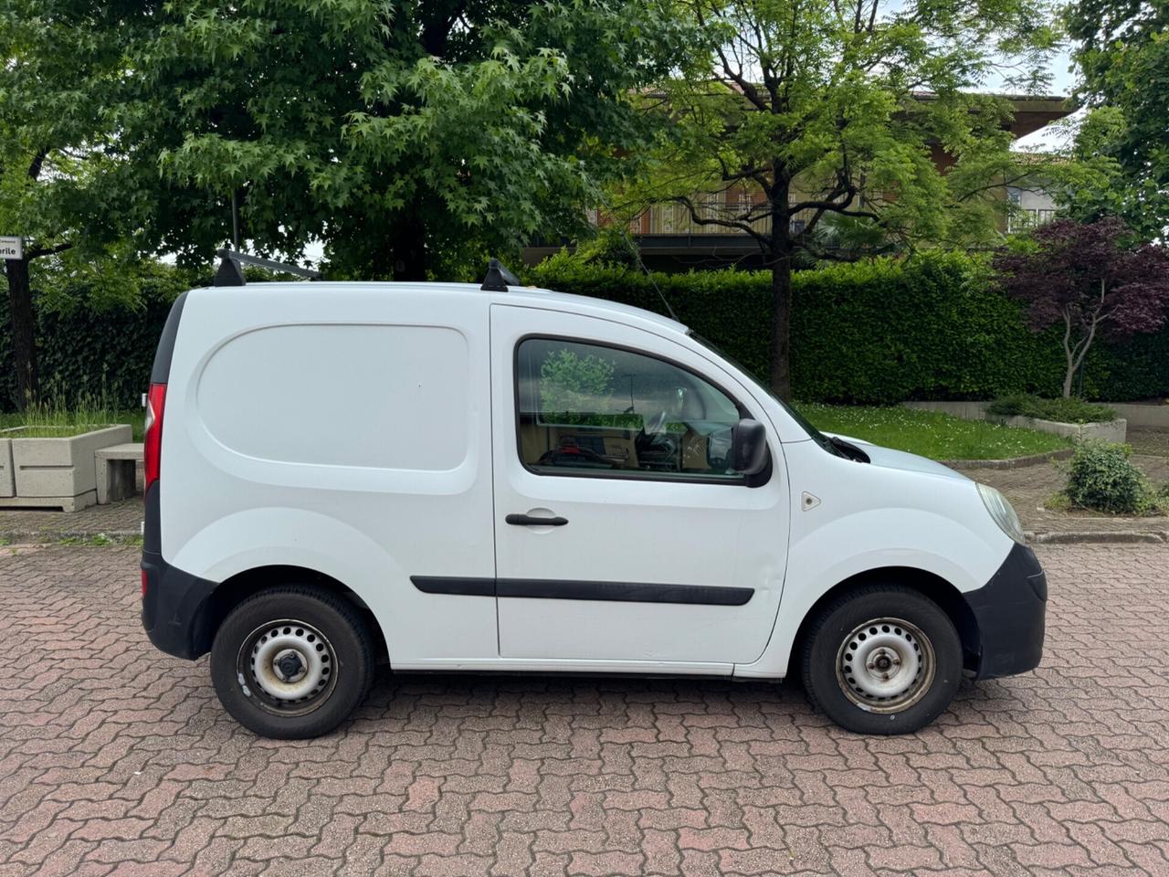 FURGONE RENAULT KANGOO