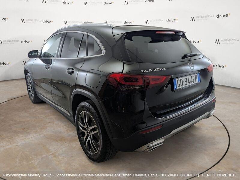 Mercedes-Benz GLA 200 D 4MATIC SPORT PLUS AUTOMATIC