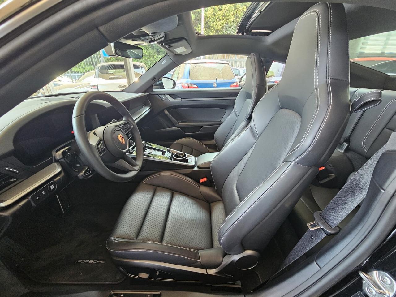 Porsche 911 Carrera