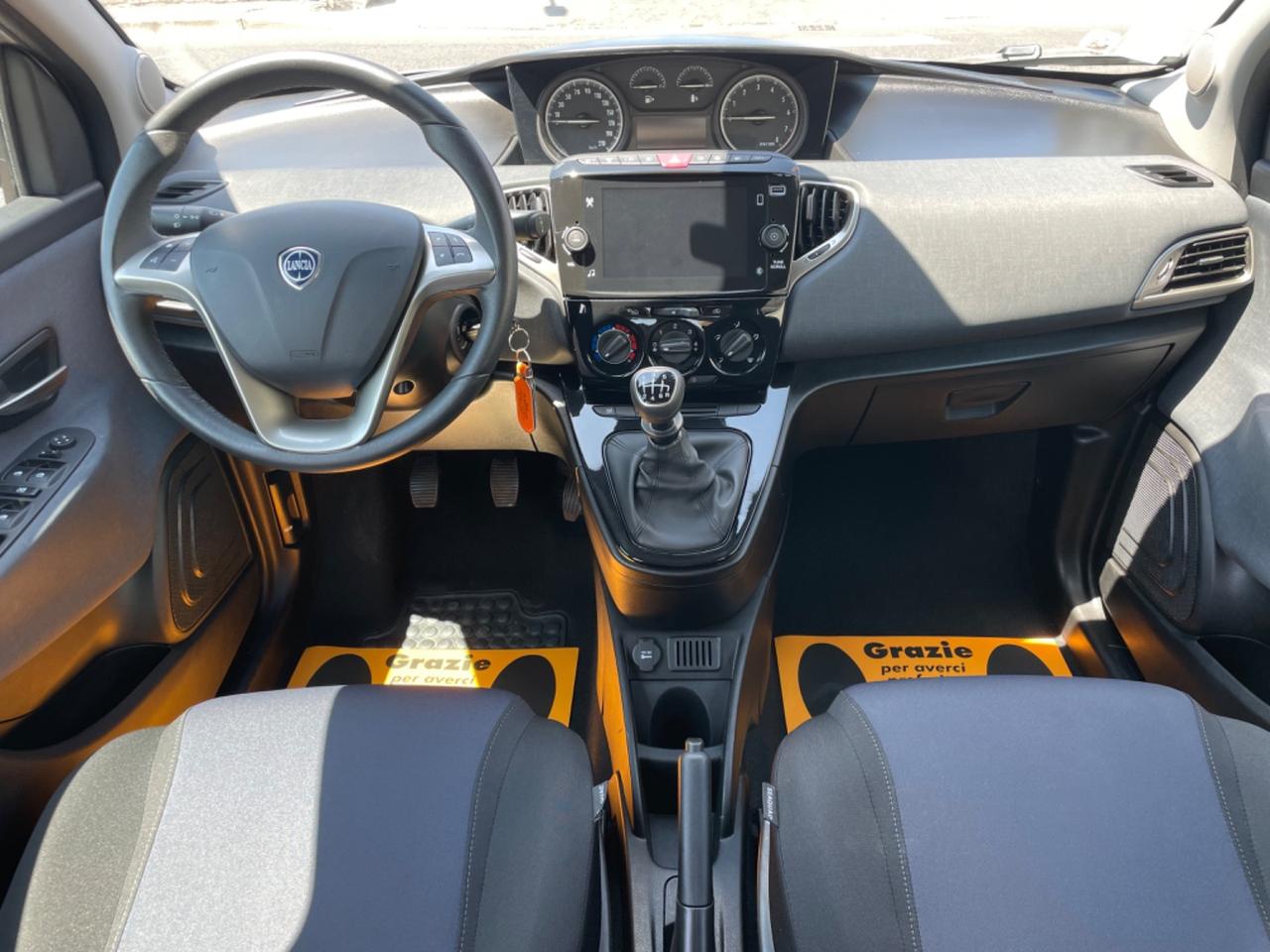 LANCIA YPSILON 1.0 HYBRID 70 (CV) 2021