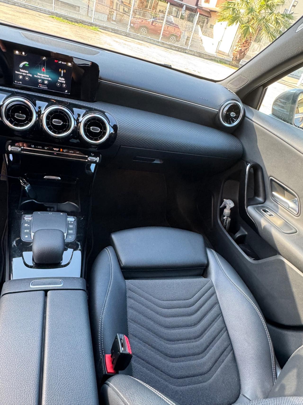 Mercedes-benz A 180 d Automatic Business