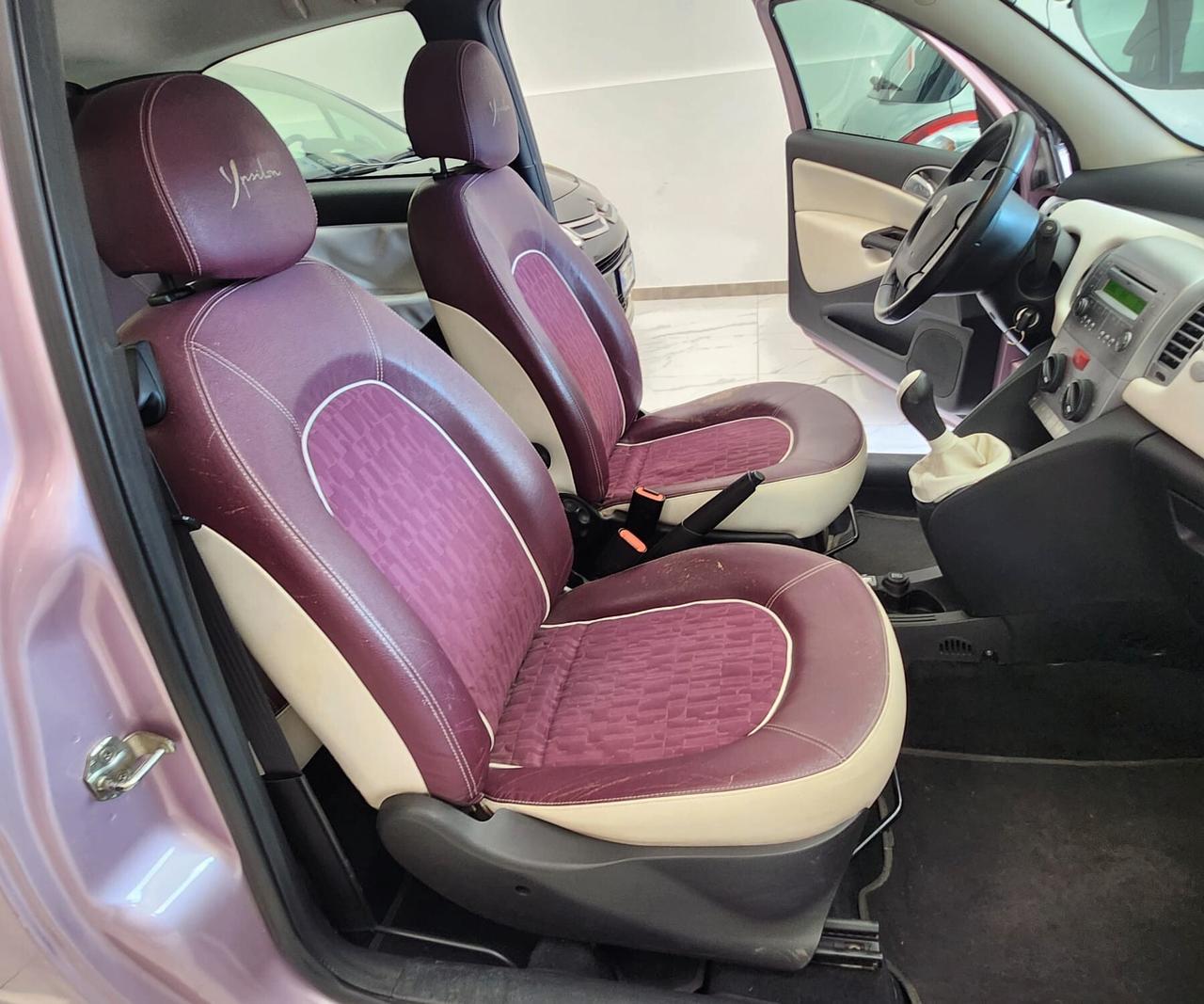Lancia Ypsilon 1.3 MJT 75 CV Elle