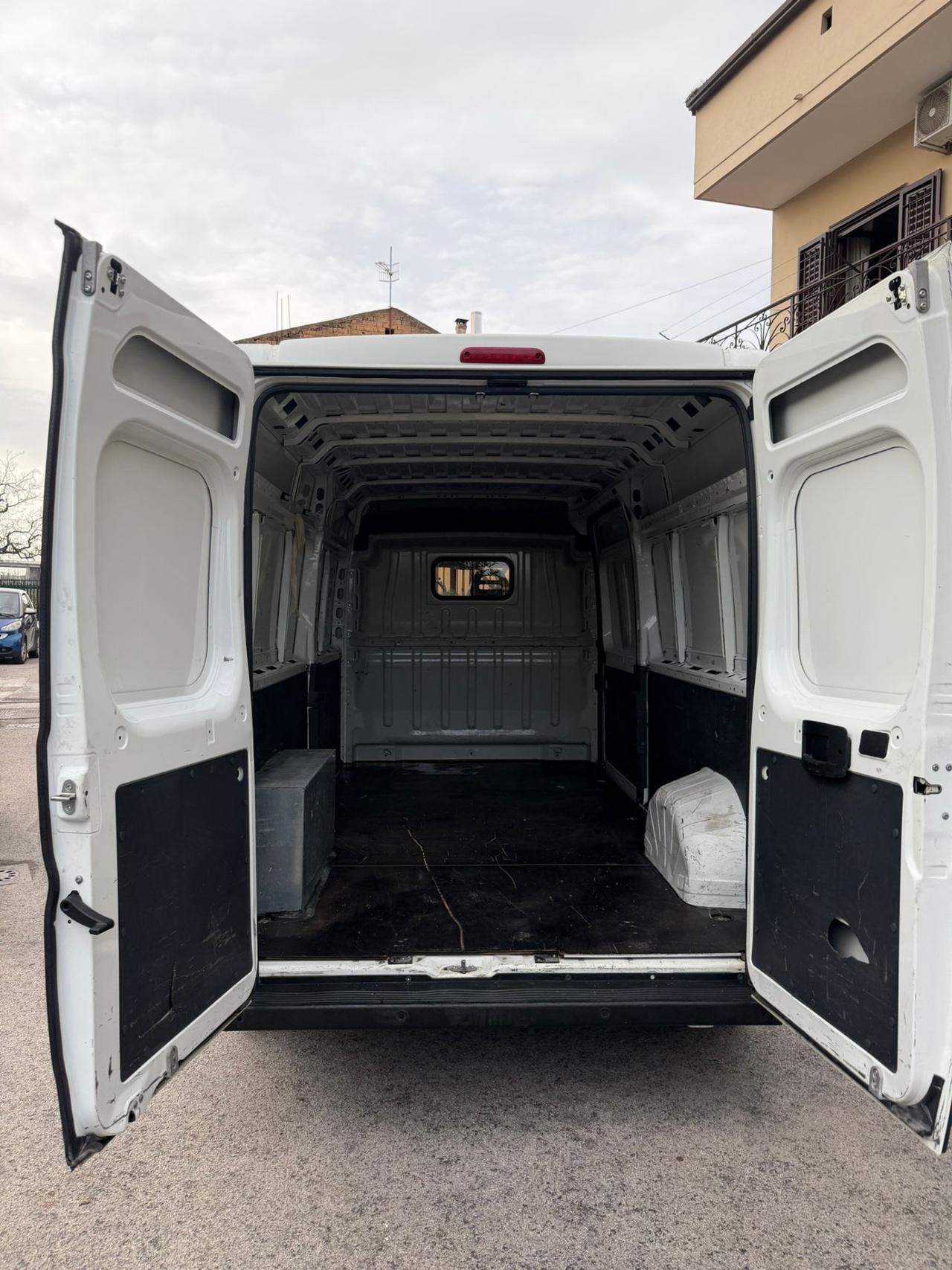 Peugeot Boxer 2.0 BlueHDi 130CV Furgone KM 0 2018