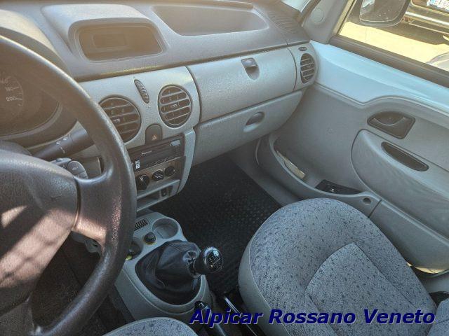 RENAULT Kangoo 1.5 dCi/82CV 4p. Confort Express Ice
