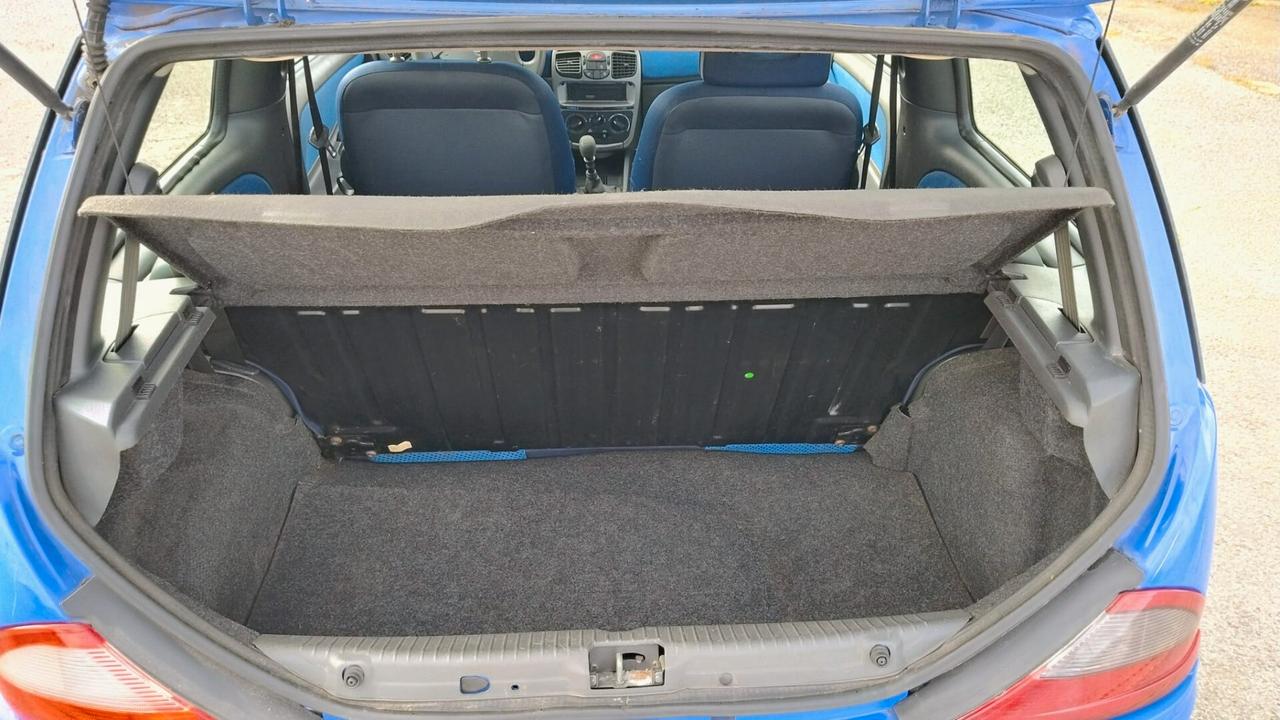 Lancia Y 1.2i Elefantino Blu