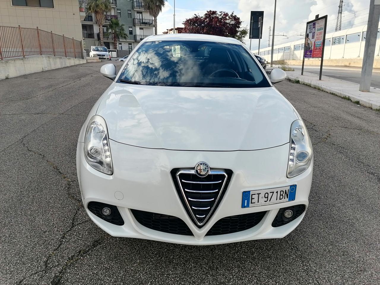 Alfa Romeo Giulietta 1.6 JTDm-2 105 CV *127.000km* 2013