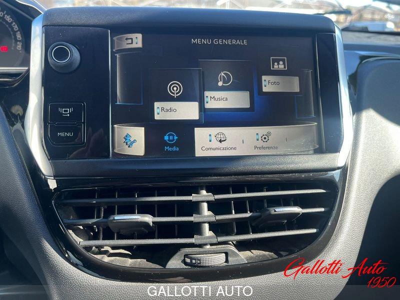 Peugeot 208 Access 1.2 VTi 82cv