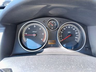 Opel Astra 1.7 CDTI 101CV 5 porte Cosmo