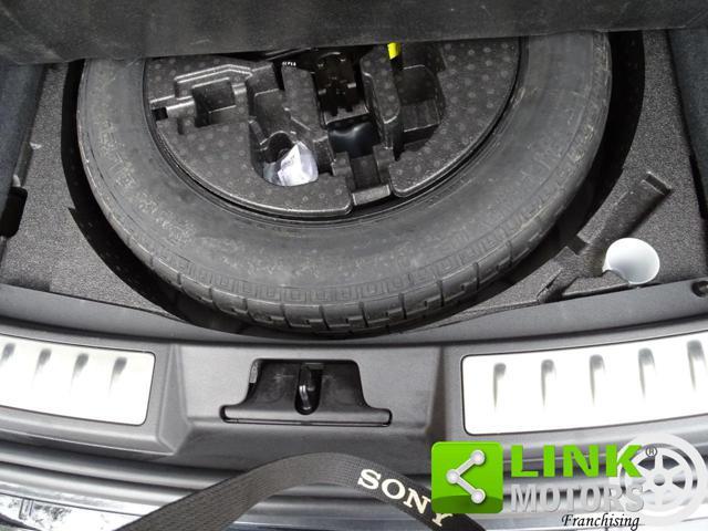 LAND ROVER Range Rover Evoque 2.0D I4 180 CV AWD Auto R-Dynamic SE