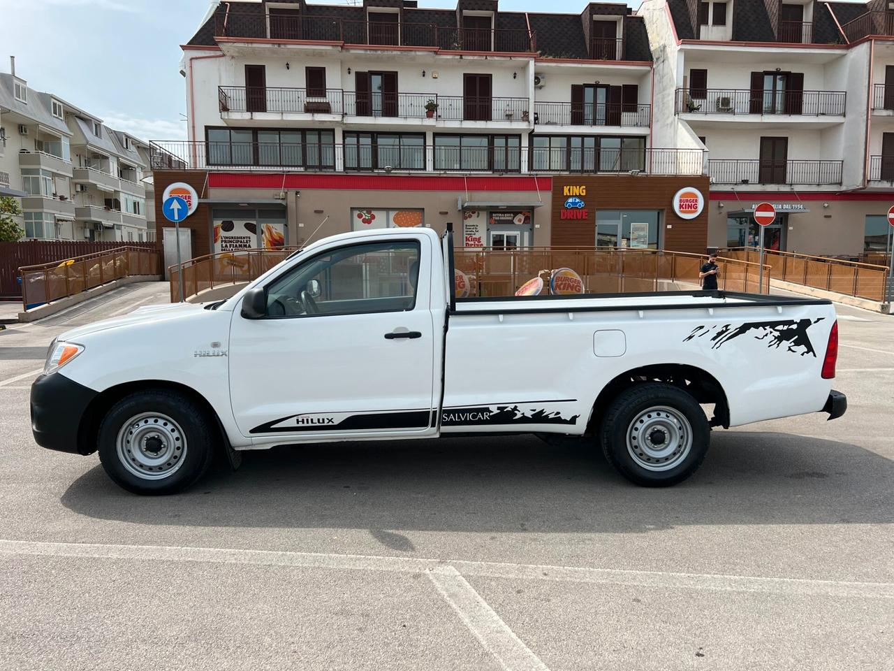 TOYOTA HILUX PICK UP 4X2 ANNO 10.2010 CILINDRATA 2.5 TD