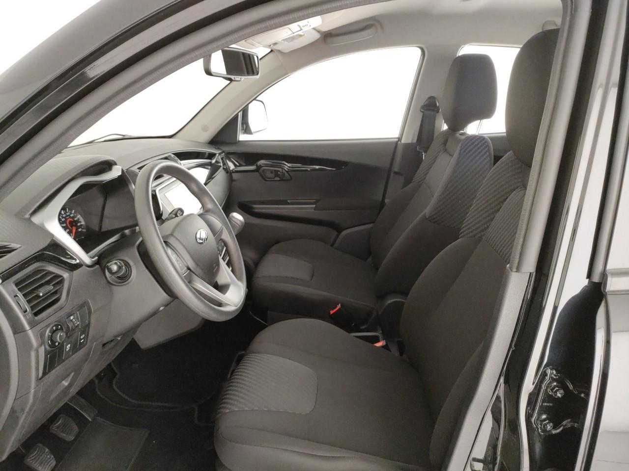 MAHINDRA KUV100 1.2 K8 m-bifuel