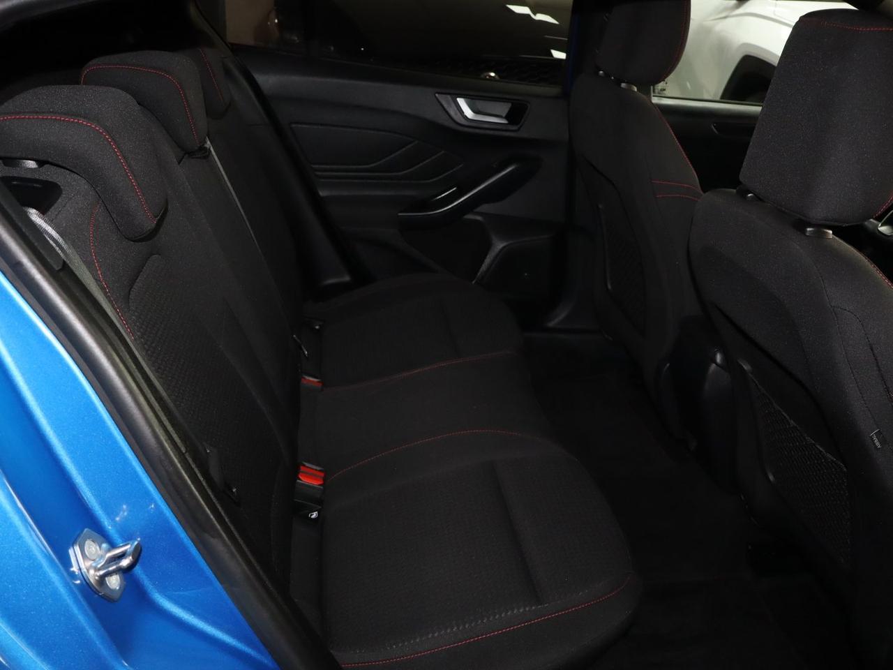 Ford Focus ST Line 1.0 EcoBoost mHEV #9802