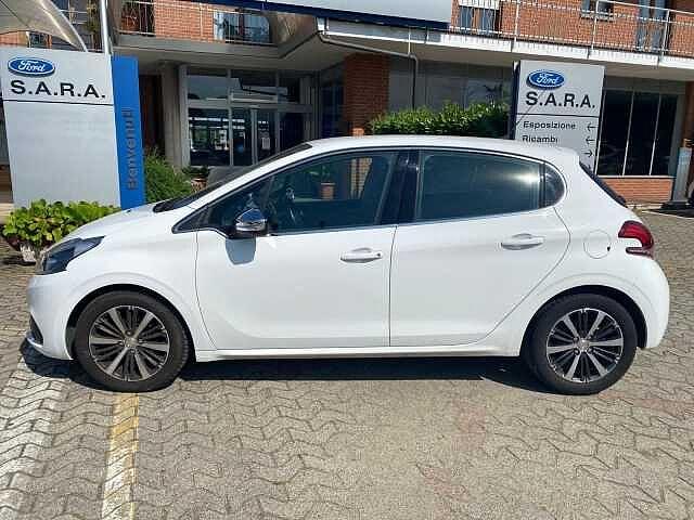 Peugeot 208 BlueHDi 100 5 porte Allure