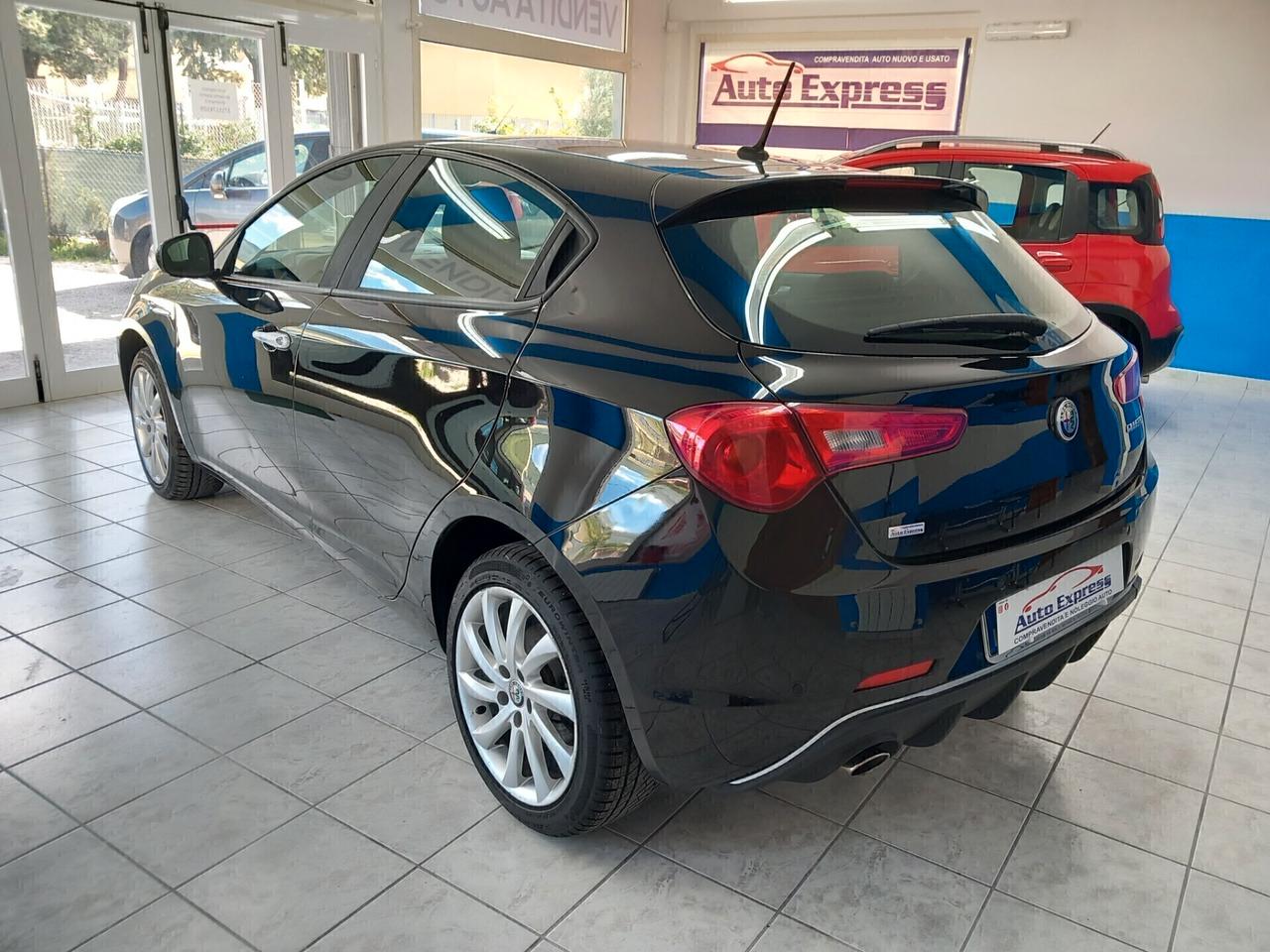 Alfa Romeo Giulietta 1.6 JTDm 120 CV anno 2019 134 mila km