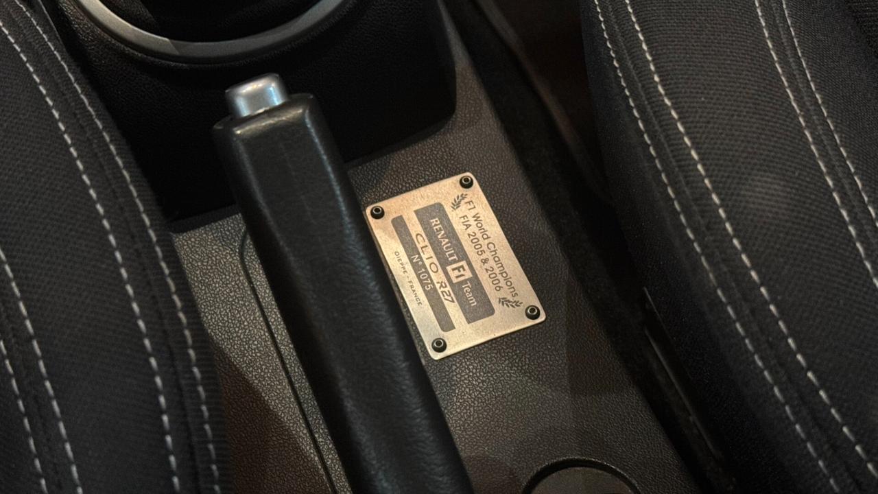 Renault Clio 2.0 200CV 3 porte RS F1 Team - 2007