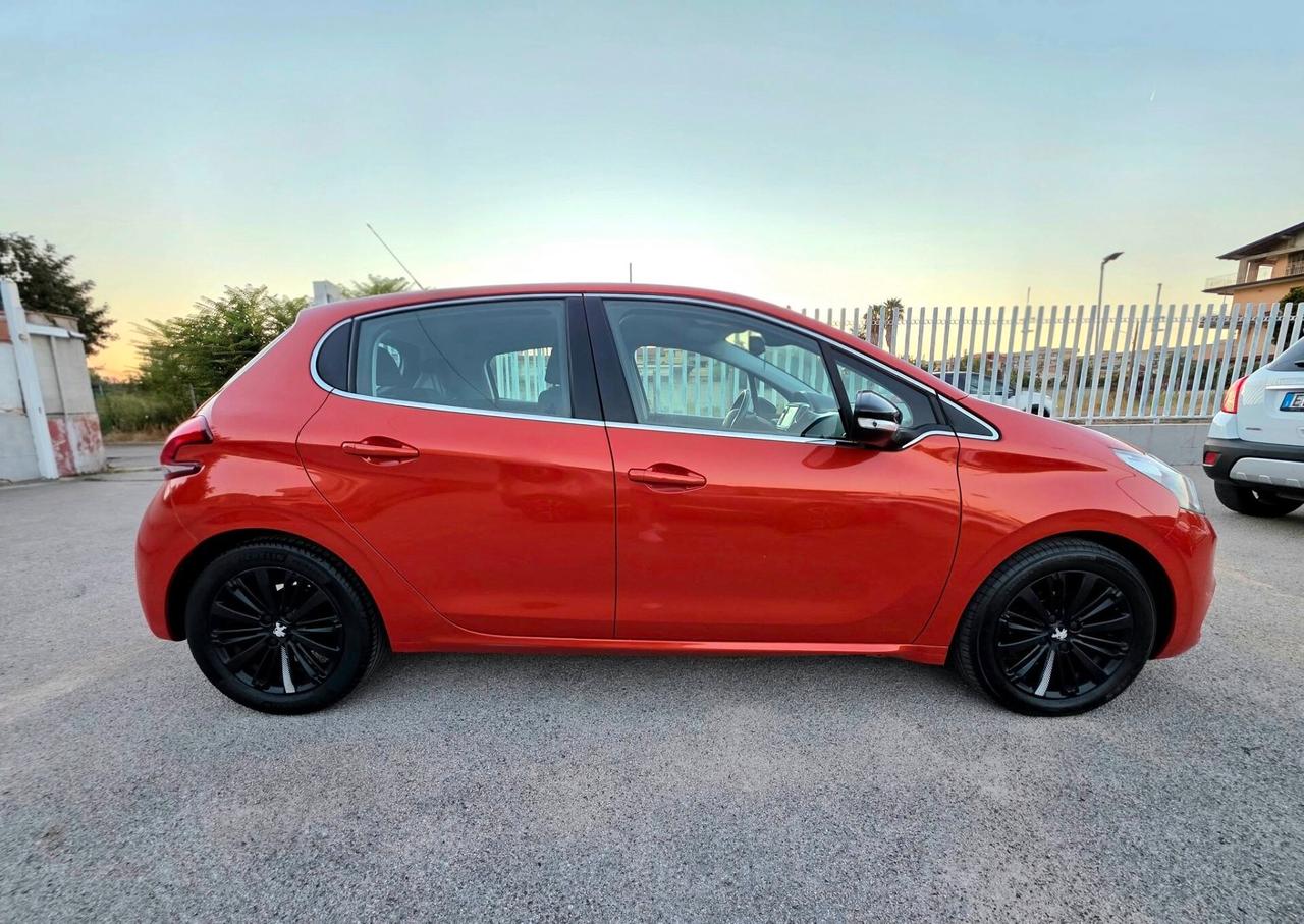 Peugeot 208 1.6 BlueHDi 75cv 5 porte Allure