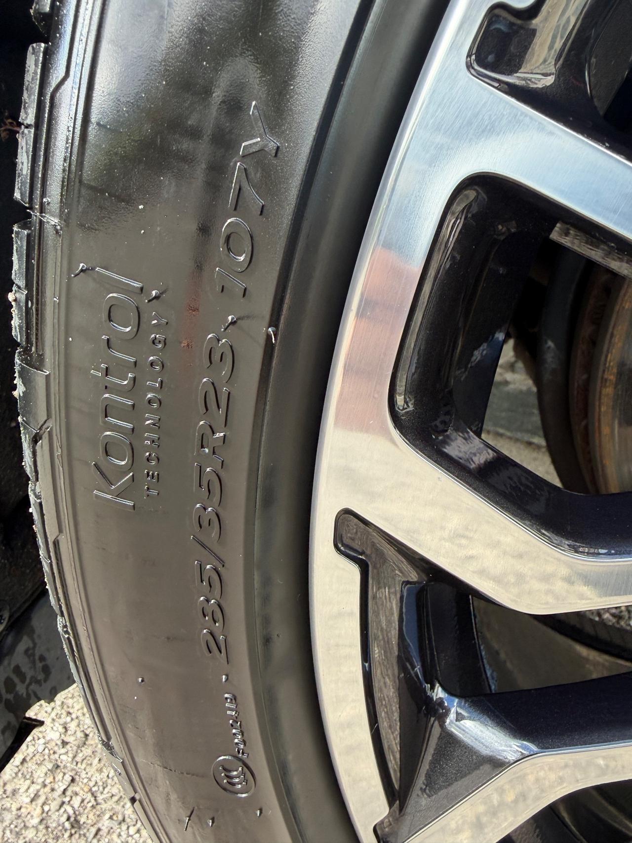 Audi Q8 50 TDI 286 CV S line TETTO GUSCIO 23