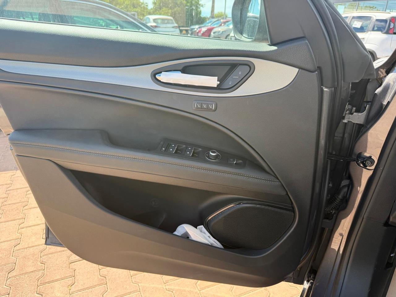 Alfa Romeo Stelvio 2.2 Turbodiesel 210 CV AT8 Q4 Veloce
